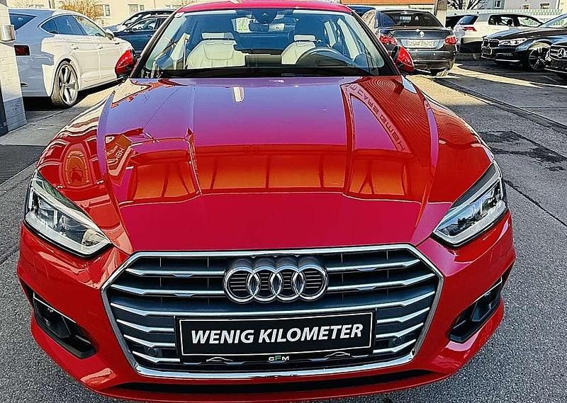 Gebraucht Audi A5 Sportback Sport 190 PS (139 kW) 2018 Rot Kleinwagen
