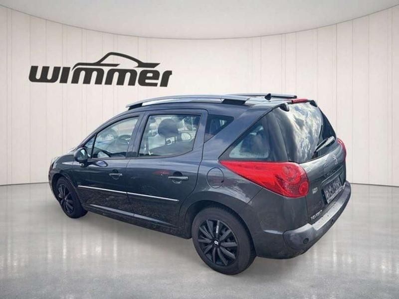 Gebraucht Peugeot 207 95 PS (69 kW) 2012 Grau Kombi