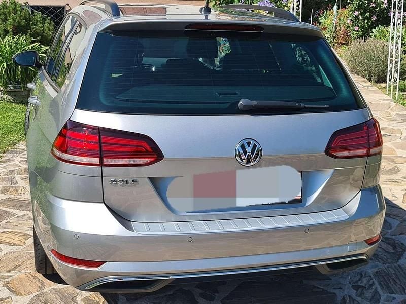Gebraucht VW Golf VII 116 PS (85 kW) 2019 Silber Kombi