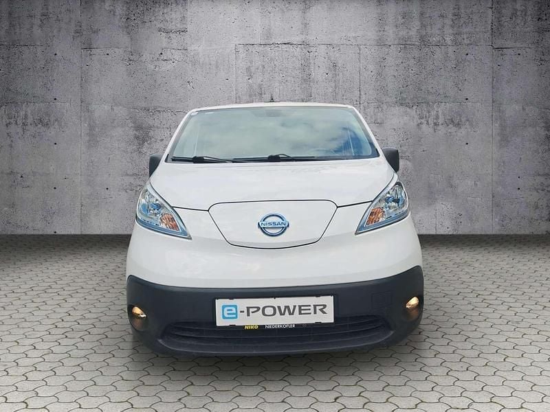 Gebraucht Nissan e-NV200 Premium Edition 80 kW (109 PS) 2016 Weiß Van / Kleinbus