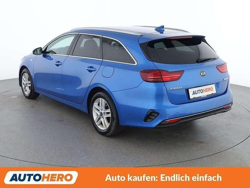 Gebraucht Kia Ceed Silver 160 PS (117 kW) 2021 Blau Kleinwagen