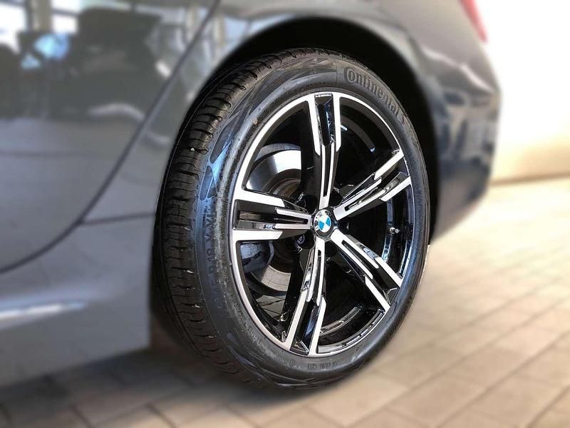 Gebraucht BMW 320 M Sport 190 PS (139 kW) 2024 Grau Kombi
