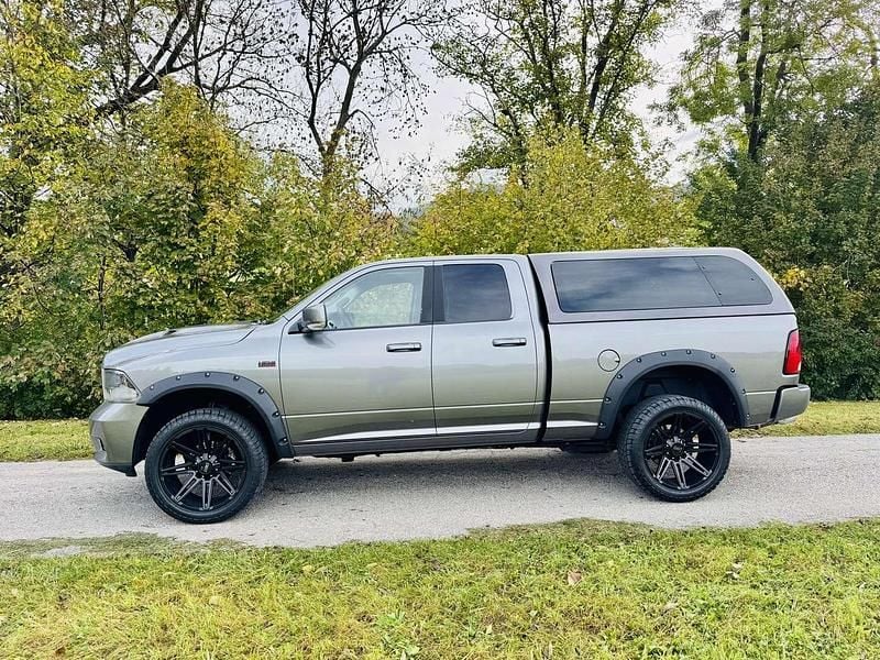 Grau Gebraucht 2013 Dodge Ram Abholung | € 37.500 (Fairer Preis) - Bild 1/4