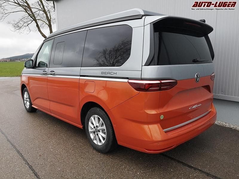 Neu VW California Beach 2025 Monosilber metallic / energetic orange metallic Van