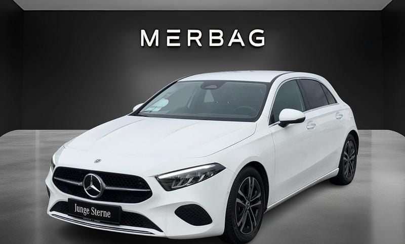 Gebraucht Mercedes A180 Progressive 136 PS (100 kW) 2024 Polarweiß Limousine