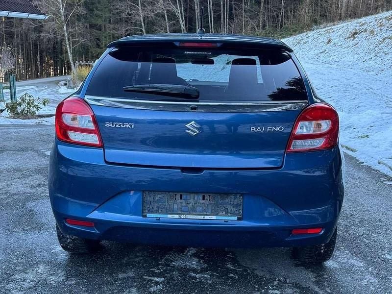 Gebraucht Suzuki Baleno 90 PS (66 kW) 2016 Blau Kleinwagen