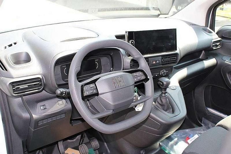 Neu Fiat Sedici 102 PS (75 kW) 2025 Weiß SUV