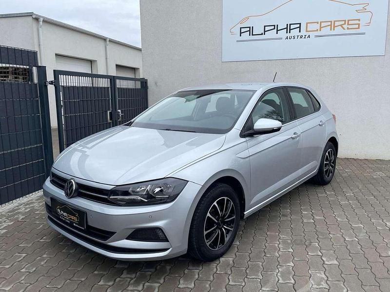 Gebraucht VW Polo Comfortline 95 PS (69 kW) 2018 Silber Kleinwagen
