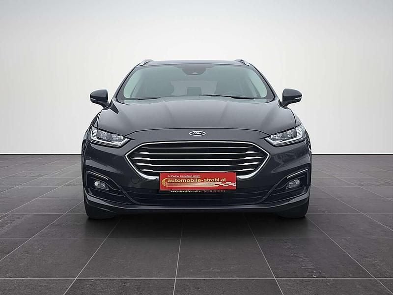 Gebraucht Ford Mondeo 140 PS (102 kW) 2021 Grau Kombi