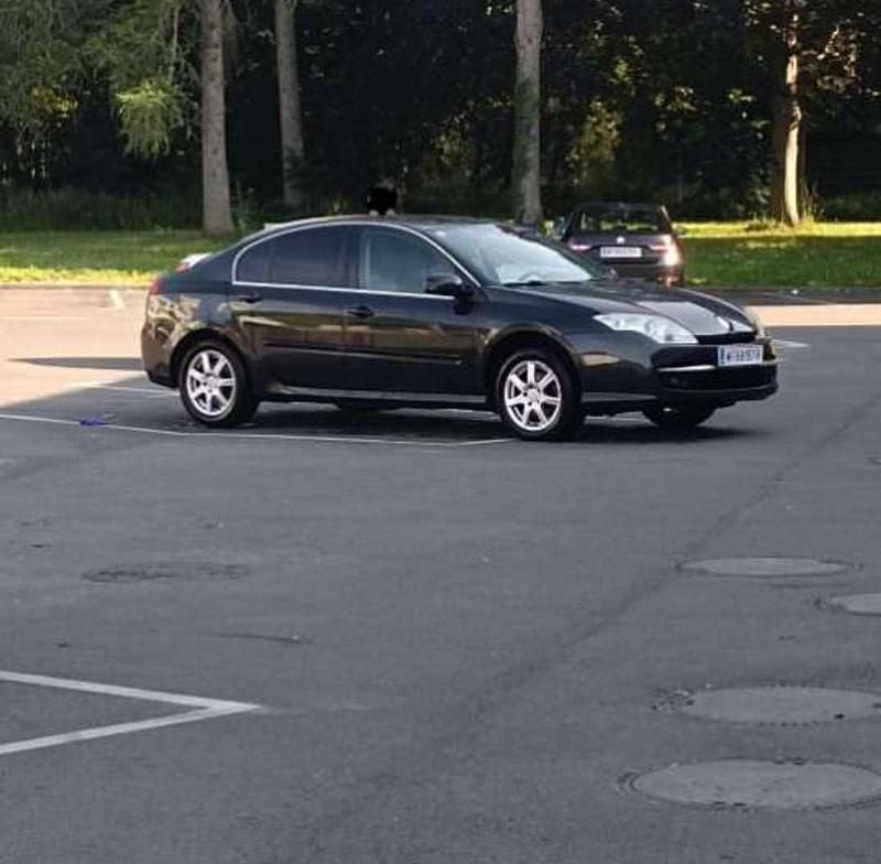 Gebraucht Renault Laguna III Dynamique 150 PS (110 kW) 2007 Limousine