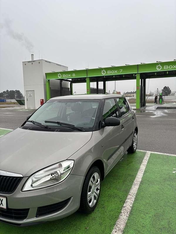 Gebraucht Skoda Fabia Active 60 PS (44 kW) 2013 Limousine
