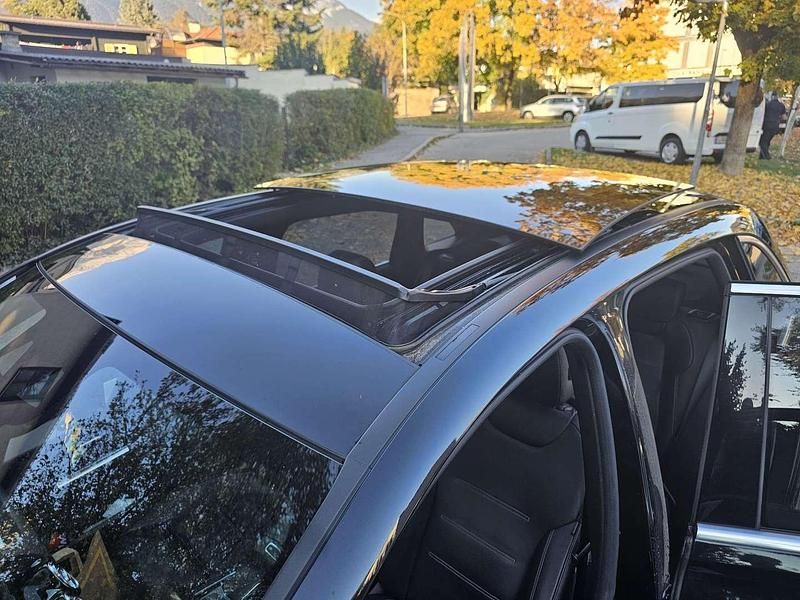 Gebraucht Mercedes B220 190 PS (139 kW) 2020 Schwarz Van / Kleinbus