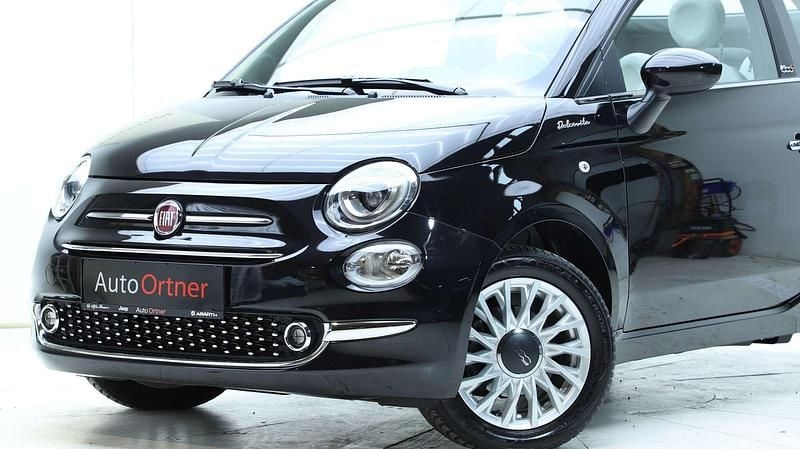Gebraucht Fiat 500 Dolcevita 69 PS (50 kW) 2022 Schwarz Cabrio