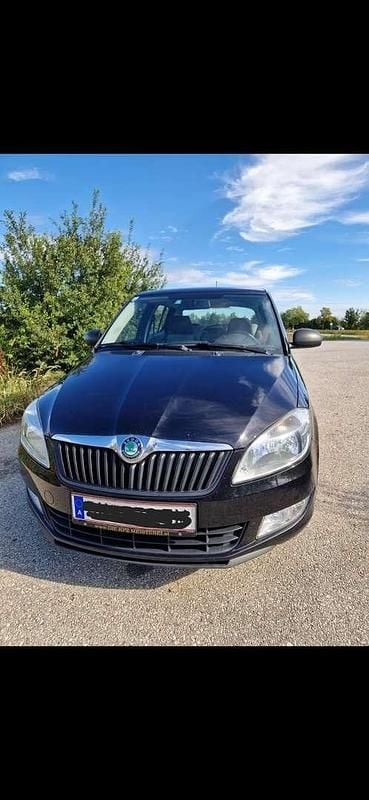 Gebraucht 2011 Skoda Fabia Ambiente Kleinwagen | € 2.900 (Fairer Preis) - Bild 1/4
