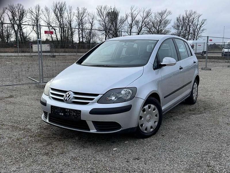 Gebraucht VW Golf IV Trendline 90 PS (66 kW) 2006 Silber Limousine
