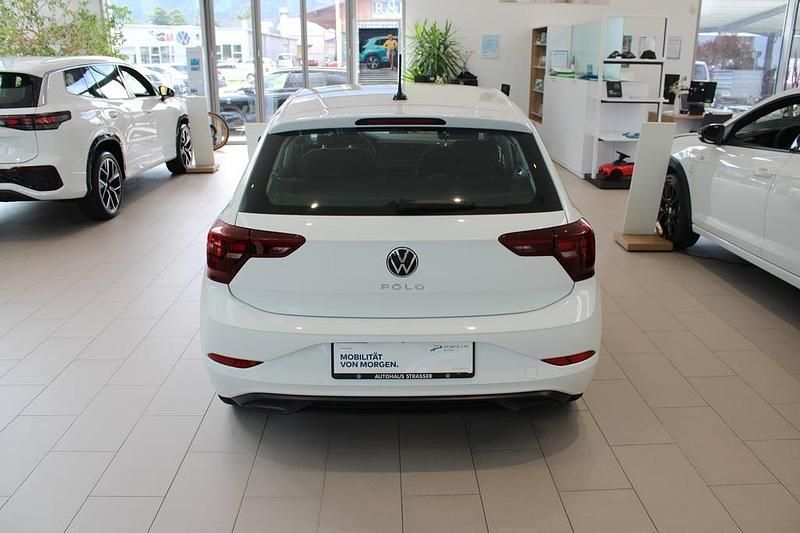 Gebraucht VW Polo Life 95 PS (69 kW) 2023 Weiss  normal Limousine