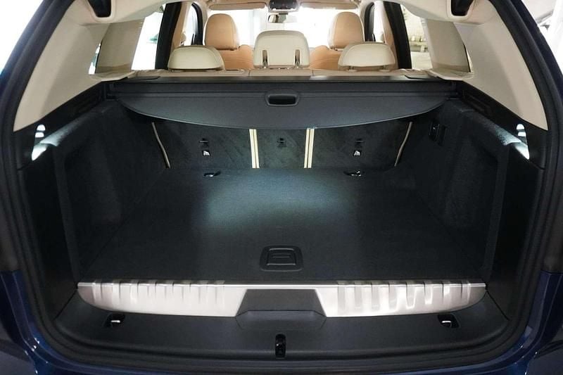 Gebraucht BMW X3 Efficient Dynamics 292 PS (214 kW) 2024 Blau SUV