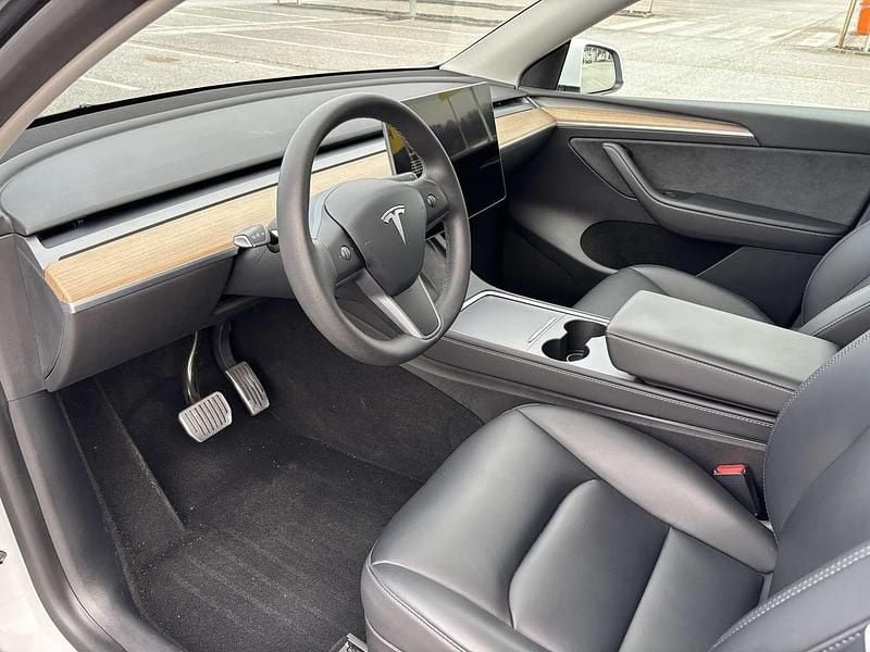 Gebraucht Tesla Model Y Long Range AWD 258 kW (351 PS) 2022 Weiß SUV