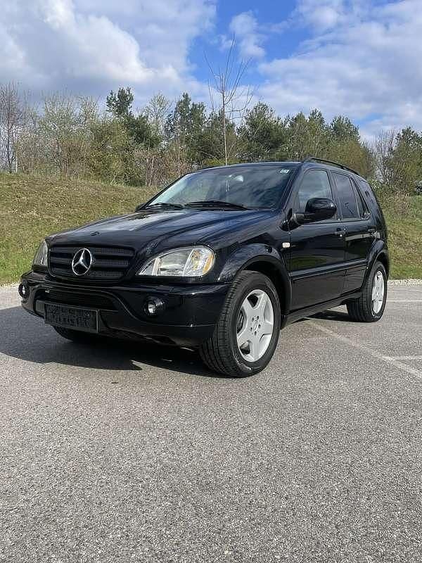 Gebraucht Mercedes ML55 AMG AMG 347 PS (255 kW) 2001 Schwarz SUV