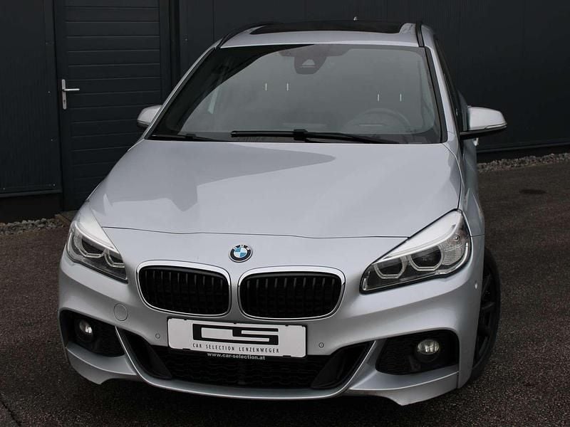 Gebraucht BMW 220 M Sport 190 PS (139 kW) 2016 Silber Van / Kleinbus