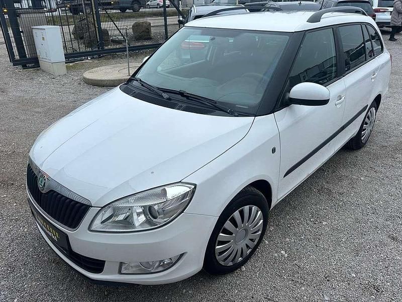 Gebraucht Skoda Fabia GreenLine 75 PS (55 kW) 2010 Weiß Kombi