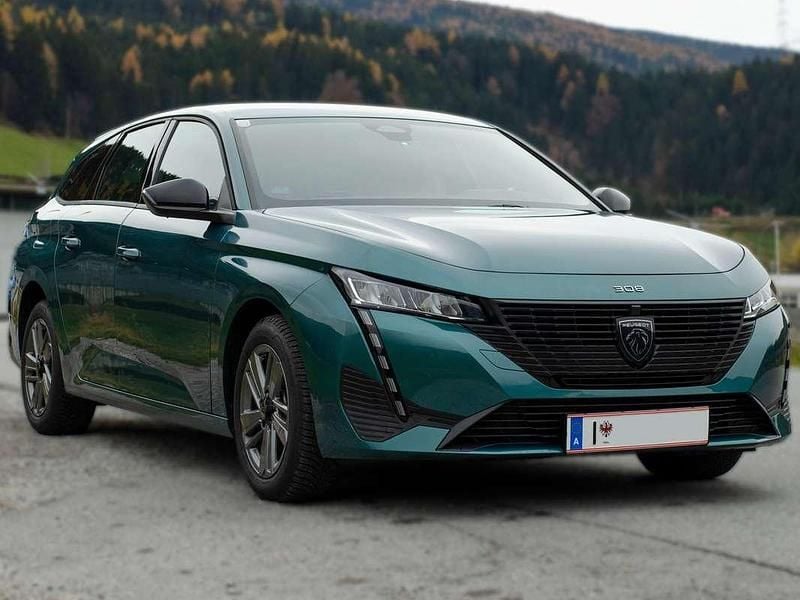 Gebraucht Peugeot 308 SW S 131 PS (96 kW) 2024 Blau Kombi