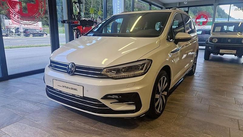 Gebraucht VW Touran R-line 150 PS (110 kW) 2024 Weiß Van / Kleinbus