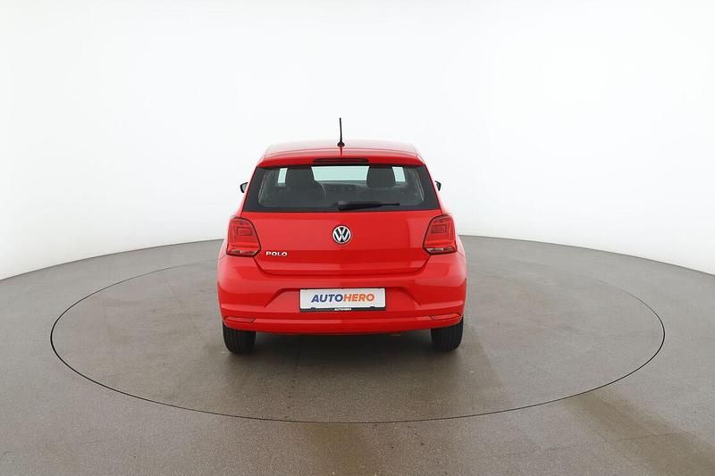 Gebraucht VW Polo 60 PS (44 kW) 2016 Rot Limousine