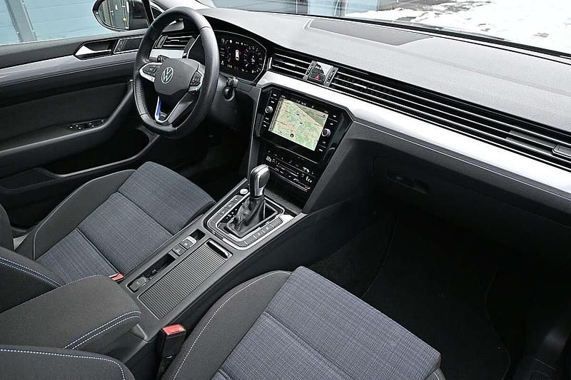 Gebraucht VW Passat GTE 156 PS (114 kW) 2022 Schwarz Kombi