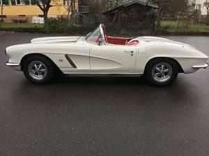 Weiß Gebraucht 1962 Chevrolet Corvette Cabrio | € 92.000 - Bild 1/4