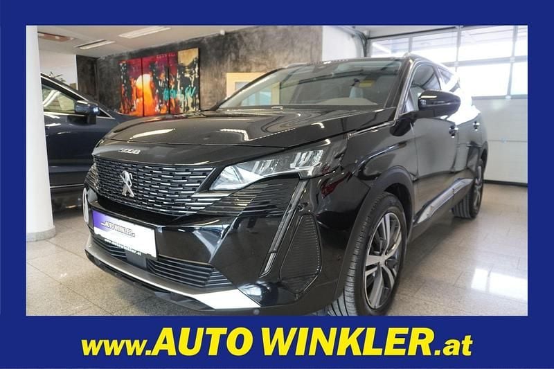 Gebraucht Peugeot 5008 131 PS (96 kW) 2021 Schwarz SUV