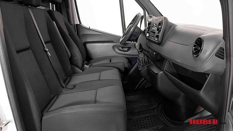 Gebraucht Mercedes Sprinter 113 PS (83 kW) 2021 Weiß Van