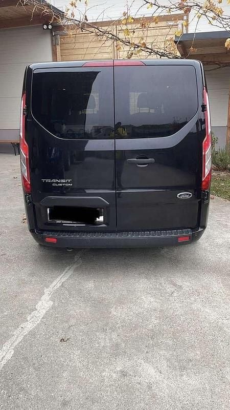 Gebraucht Ford Transit Custom 131 PS (96 kW) 2019 Schwarz Van / Kleinbus