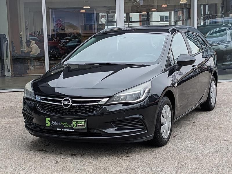 Gebraucht Opel Astra Edition 105 PS (77 kW) 2016 Schwarz Kombi