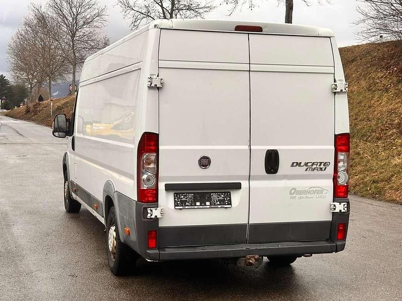 Gebraucht Fiat Ducato 148 PS (108 kW) 2012 Weiß Van