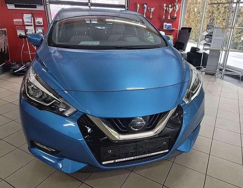 Gebraucht Nissan Micra Acenta 71 PS (52 kW) 2018 Blau Kleinwagen