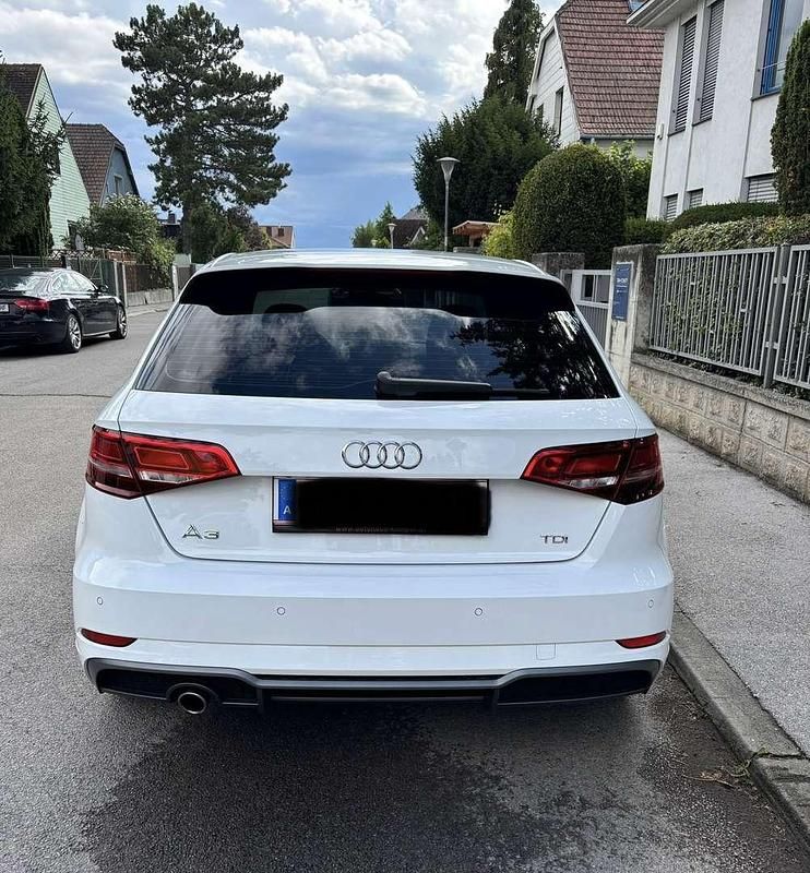 Gebraucht Audi A3 S-Line 116 PS (85 kW) 2018 Limousine
