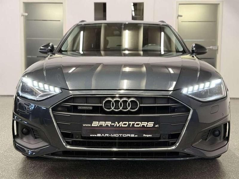 Gebraucht Audi A4 Sport 190 PS (139 kW) 2019 Grau Kombi
