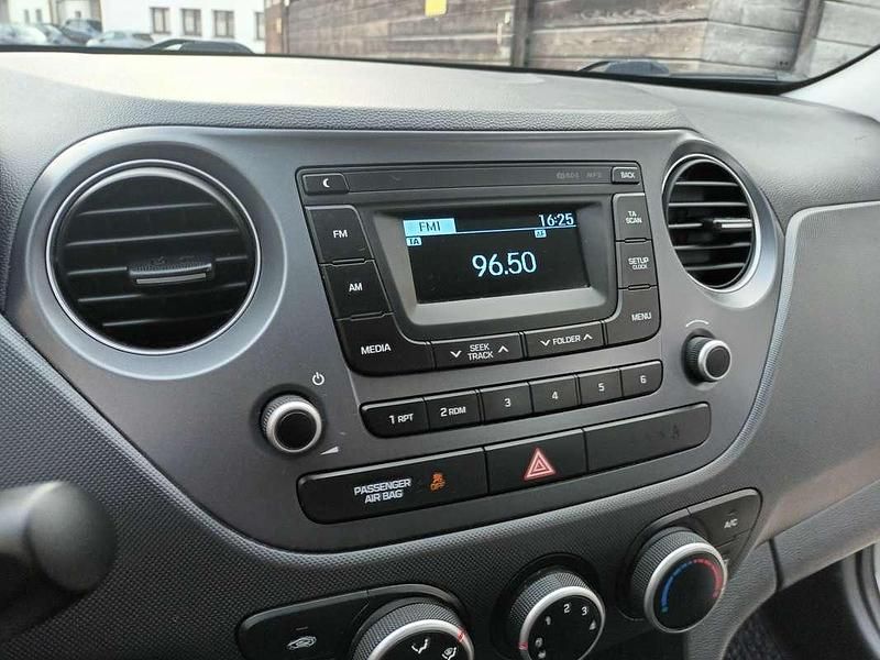 Gebraucht Hyundai i10 Life 65 PS (47 kW) 2018 Kleinwagen