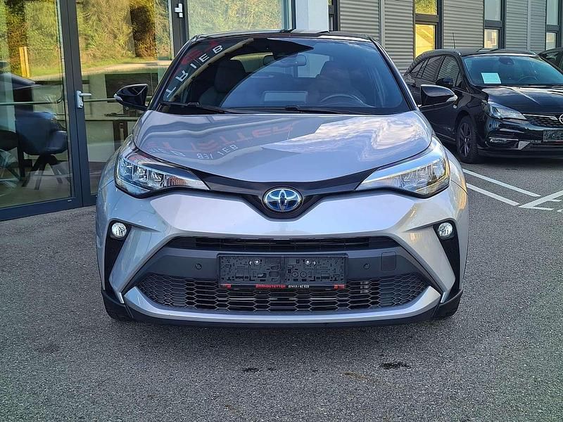 Gebraucht Toyota C-HR 98 PS (72 kW) 2023 Silber SUV