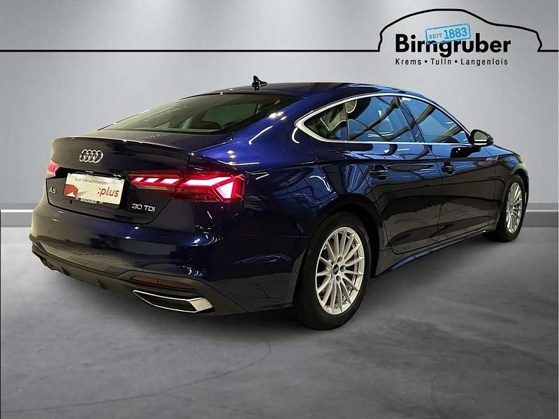 Gebraucht Audi A5 136 PS (100 kW) 2021 Blau Limousine