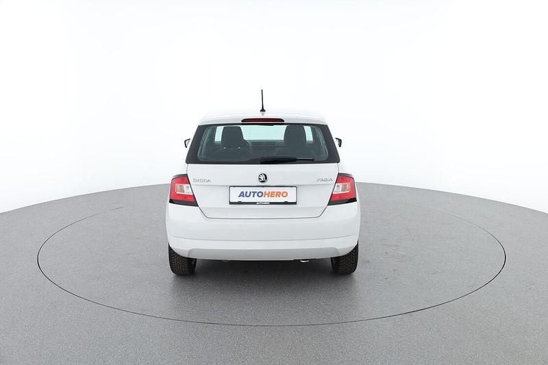 Gebraucht Skoda Fabia Active 75 PS (55 kW) 2016 Weiß Limousine