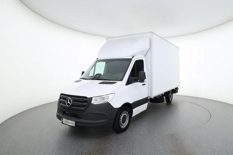 Gebraucht Mercedes Sprinter 170 PS (125 kW) 2025 Weiß Van