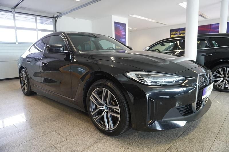 Gebraucht BMW i4 210 kW (286 PS) 2023 Schwarz Limousine