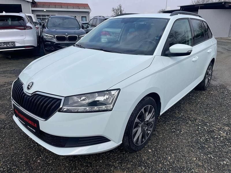 Gebraucht Skoda Fabia Ambition 95 PS (69 kW) 2019 Weiß Kleinwagen