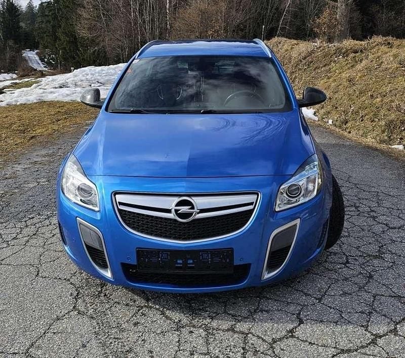 Gebraucht Opel Insignia OPC 325 PS (239 kW) 2010 Blau Kombi