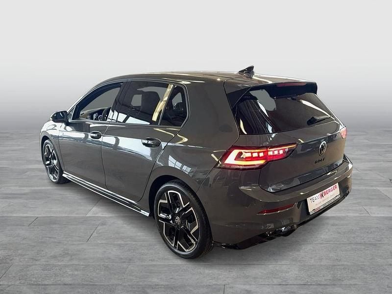Neu VW Golf VIII Sport 115 PS (84 kW) 2026 Mittelgrau  metallic
