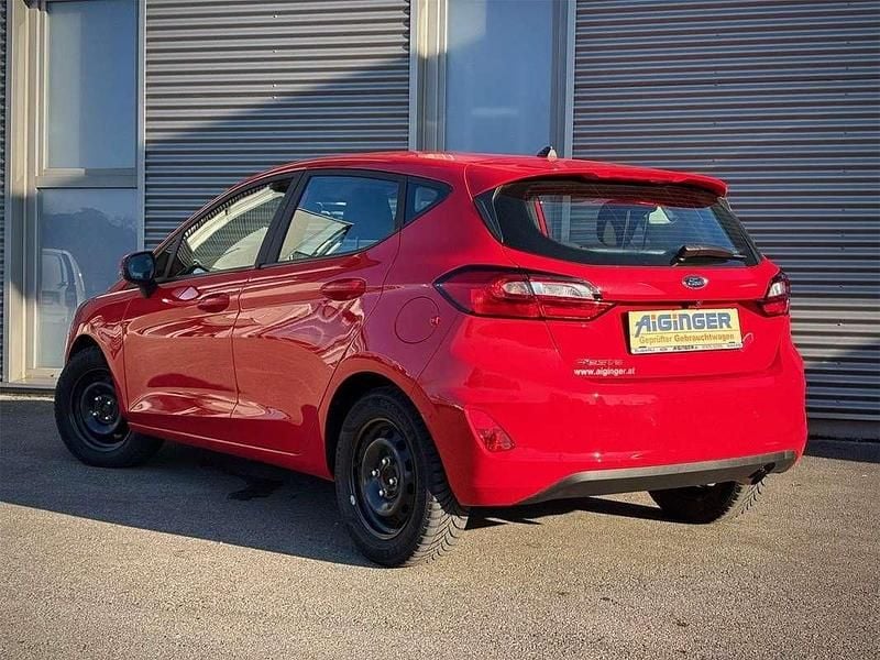Gebraucht Ford Fiesta Cool & Connect 101 PS (74 kW) 2022 Rot Kleinwagen