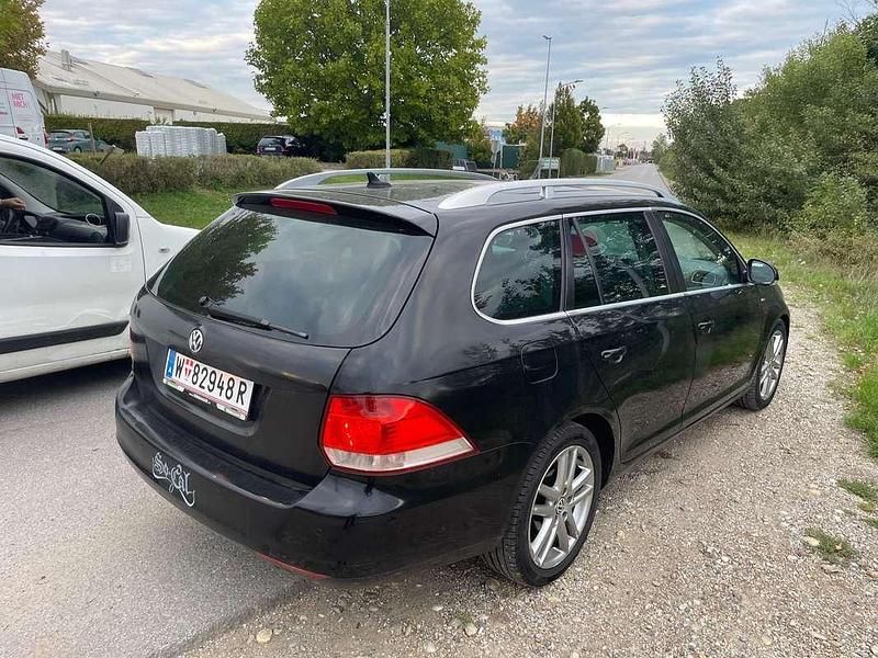 Gebraucht VW Golf VI Highline 105 PS (77 kW) 2010 Kleinwagen