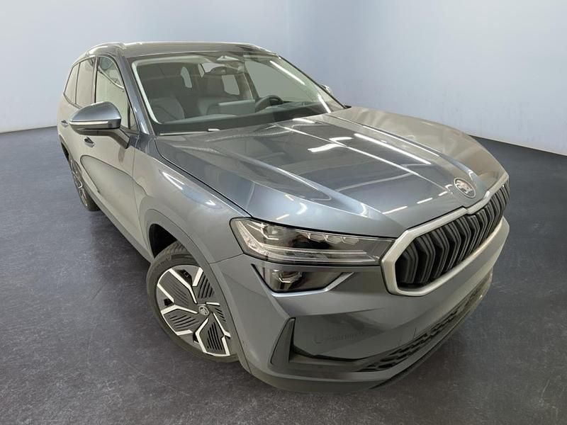 Silber Gebraucht 2025 Skoda Kodiaq Selection SUV | € 44.887 (Fairer Preis) - Bild 1/1